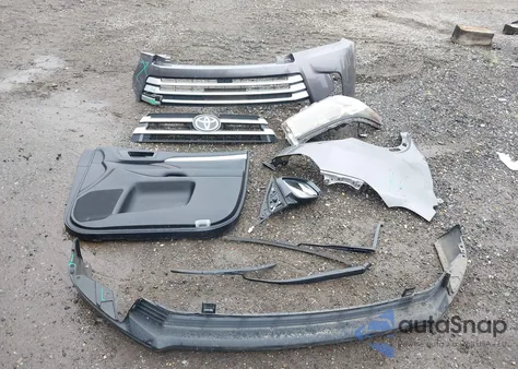 2019 Toyota Highlander Xle from USA, damaged, VIN 5TDJZRFH6KS625384